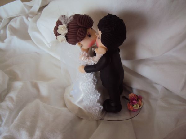 noivos se beijando